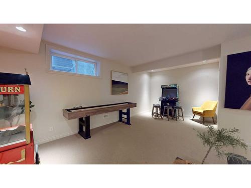 202 Chapala Point Se, Calgary, AB - Indoor Photo Showing Other Room