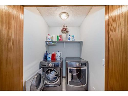 48 Fairways Drive Nw, Airdrie, AB - Indoor Photo Showing Laundry Room