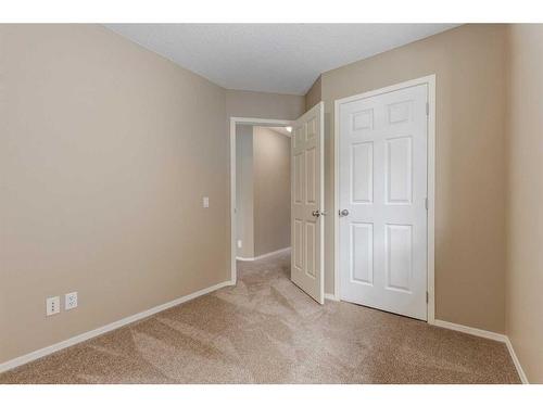 107 Brightondale Crescent Se, Calgary, AB - Indoor Photo Showing Other Room