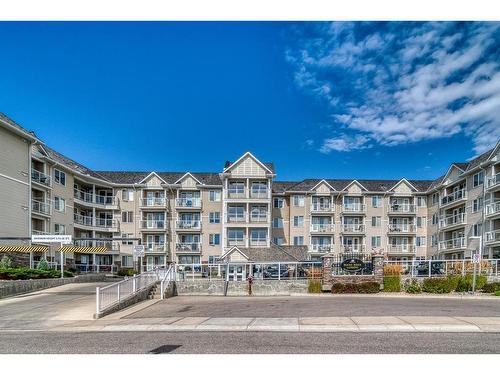 224-500 Rocky Vista Gardens Nw, Calgary, AB - Outdoor With Balcony With Facade