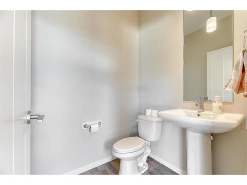 51 Willow Crescent, Okotoks, AB - Indoor Photo Showing Bathroom