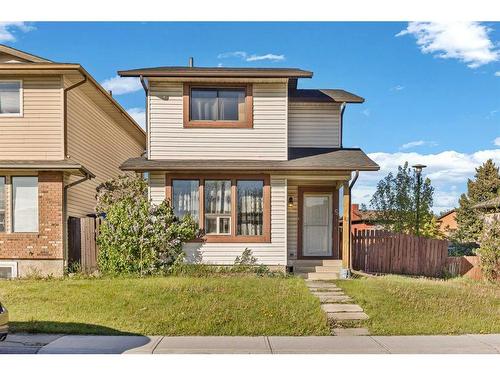 42 Templeby Way Ne, Calgary, AB - Outdoor