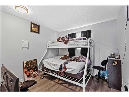 42 Templeby Way Ne, Calgary, AB - Indoor Photo Showing Bedroom