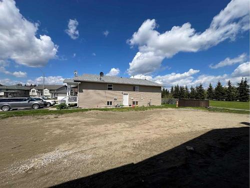 6913 58 Street, Rocky Mountain House, AB 