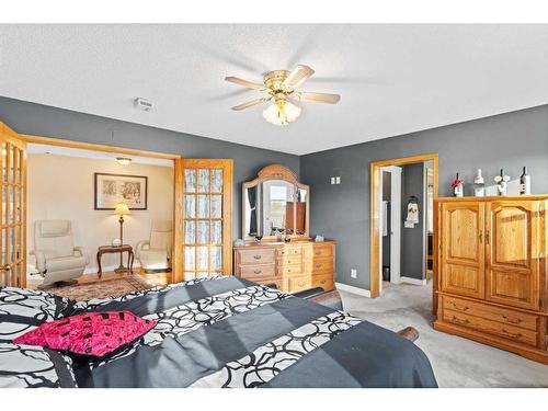 243127 Range Road 281A, Rural Rocky View County, AB - Indoor Photo Showing Bedroom