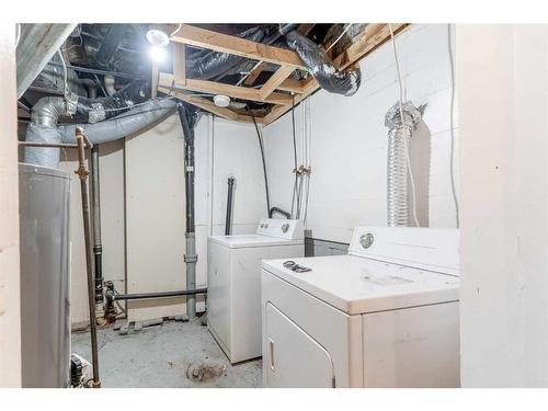 1727 12 Avenue Sw, Calgary, AB - Indoor Photo Showing Laundry Room