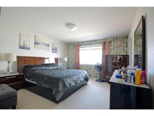 156 Cityspring Way Ne, Calgary, AB - Indoor Photo Showing Bedroom