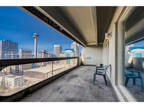 2309-221 6 Avenue Se, Calgary, AB - Outdoor With Balcony With Exterior