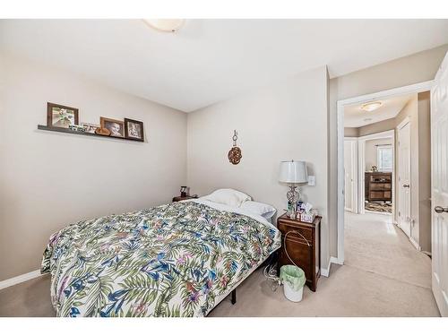 104 Ranch Ridge Meadow, Strathmore, AB - Indoor Photo Showing Bedroom