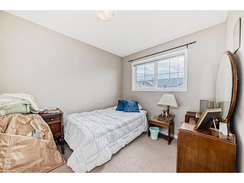 104 Ranch Ridge Meadow, Strathmore, AB - Indoor Photo Showing Bedroom