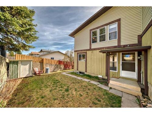 42 Dalhousie Crescent Nw, Calgary, AB - Outdoor With Exterior