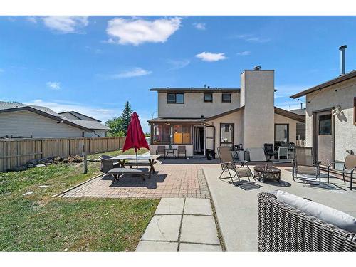315 Ranchlands Court Nw, Calgary, AB - Outdoor