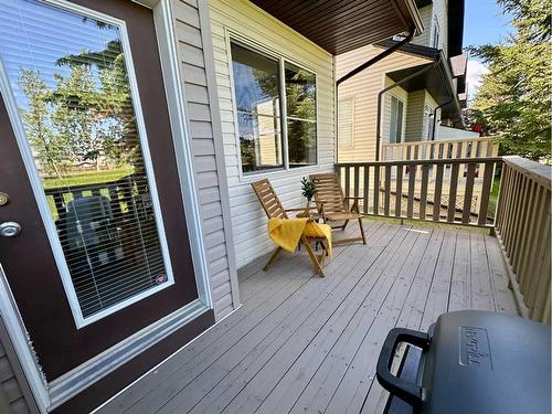 136 Everridge Gardens Sw, Calgary, AB - Outdoor With Deck Patio Veranda With Exterior