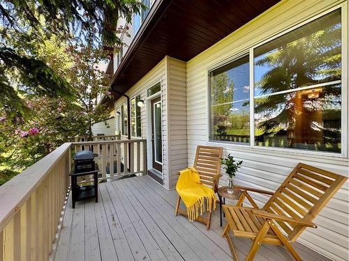 136 Everridge Gardens Sw, Calgary, AB - Outdoor With Deck Patio Veranda With Exterior