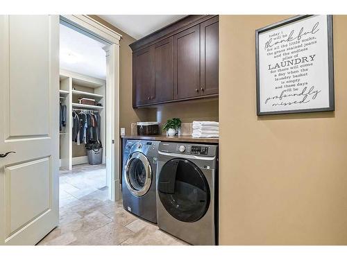 18 Ranchers Place, Okotoks, AB - Indoor Photo Showing Laundry Room
