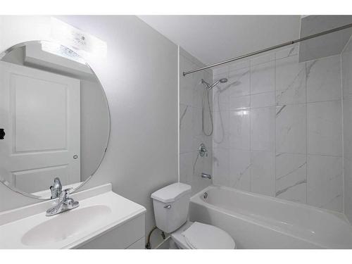 44 Covemeadow Road Ne, Calgary, AB - Indoor Photo Showing Bathroom