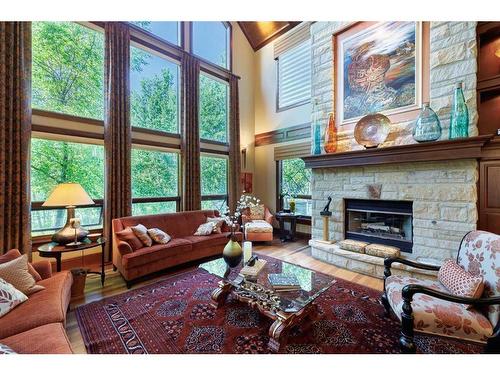 303 Church Ranches Rise, Rural Rocky View County, AB - Indoor Photo Showing Living Room