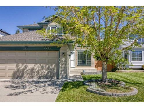 10782 Valley Springs Road Nw, Calgary, AB - Outdoor