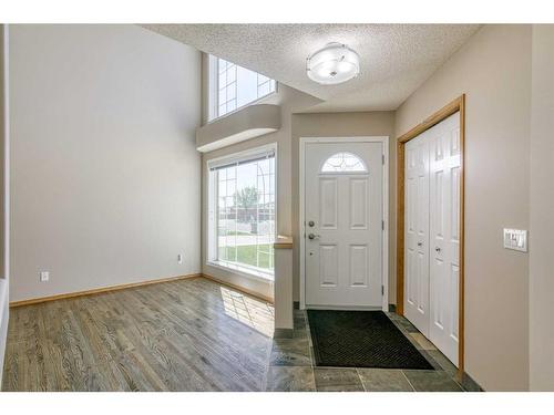 10782 Valley Springs Road Nw, Calgary, AB - Indoor Photo Showing Other Room