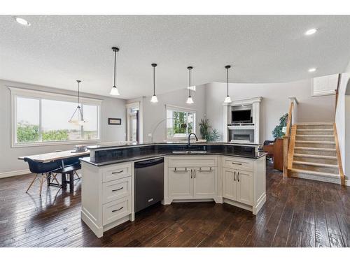 431 Rocky Ridge Drive Nw, Calgary, AB - Indoor Photo Showing Kitchen With Upgraded Kitchen