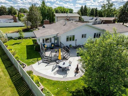 25 Violet Court Se, Medicine Hat, AB - Outdoor With Deck Patio Veranda