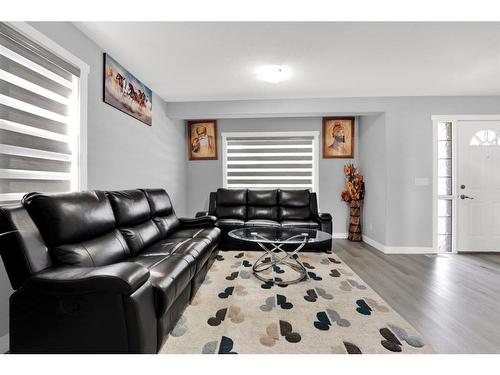229 Tarawood Close Ne, Calgary, AB - Indoor Photo Showing Living Room