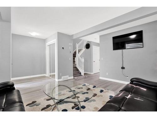 229 Tarawood Close Ne, Calgary, AB - Indoor