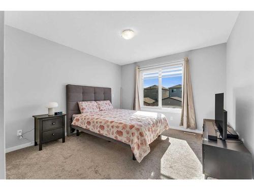 71 Cornerbrook Gate Ne, Calgary, AB - Indoor Photo Showing Bedroom