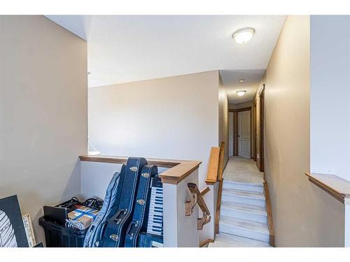 115 Panamount Heights Nw, Calgary, AB - Indoor Photo Showing Other Room