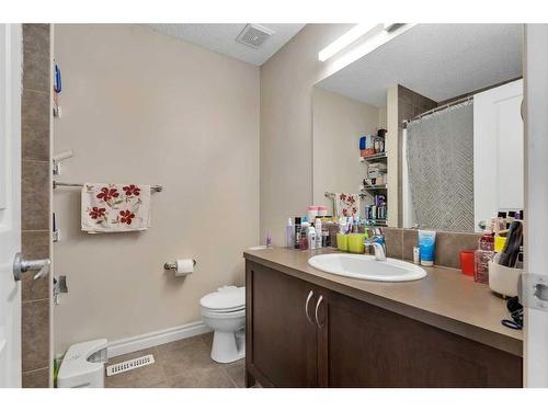 88 Redstone Avenue Ne, Calgary, AB - Indoor Photo Showing Bathroom