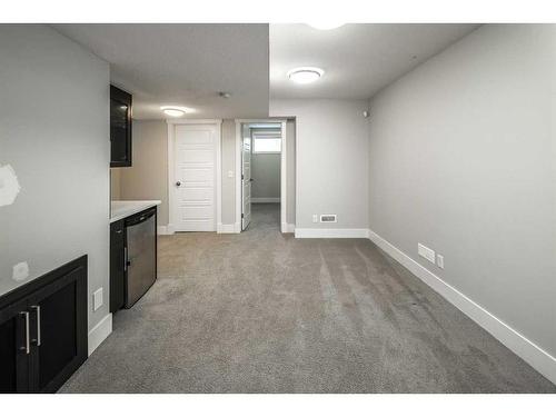 1104 17 Avenue Nw, Calgary, AB - Indoor Photo Showing Other Room