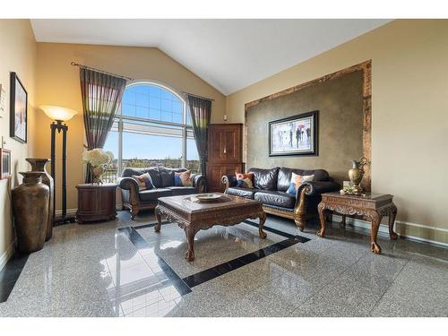 40 Panatella Manor Nw, Calgary, AB - Indoor Photo Showing Living Room