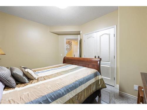 40 Panatella Manor Nw, Calgary, AB - Indoor Photo Showing Bedroom