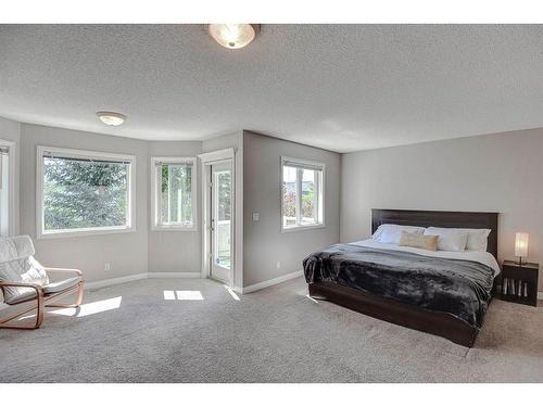 10827 Valley Springs Road Nw, Calgary, AB - Indoor Photo Showing Bedroom