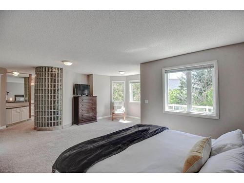 10827 Valley Springs Road Nw, Calgary, AB - Indoor Photo Showing Bedroom