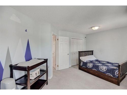 10827 Valley Springs Road Nw, Calgary, AB - Indoor Photo Showing Bedroom