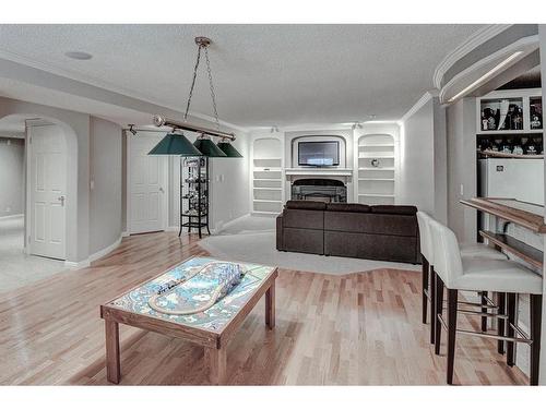 10827 Valley Springs Road Nw, Calgary, AB - Indoor