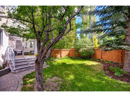 10827 Valley Springs Road Nw, Calgary, AB - Outdoor