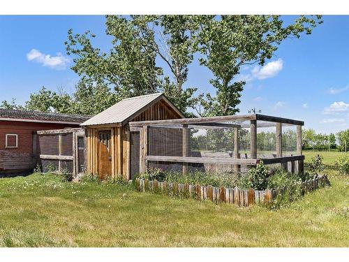 216027 562 Avenue East, Rural Foothills County, AB - Outdoor