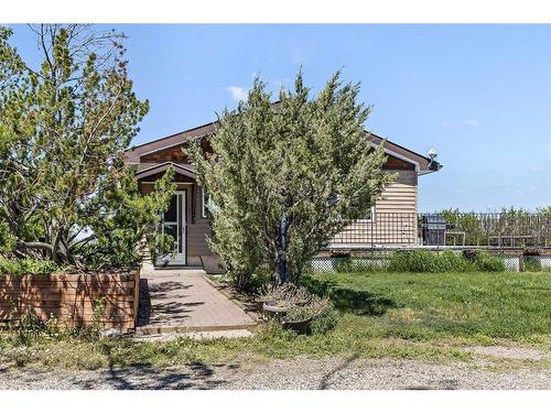 216027 562 Avenue East, Rural Foothills County, AB - Outdoor