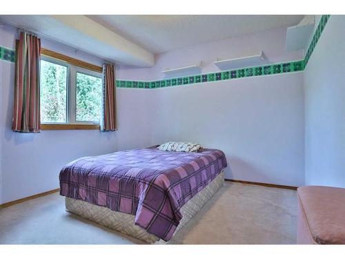 57 Macewan Ridge Circle Nw, Calgary, AB - Indoor Photo Showing Bedroom