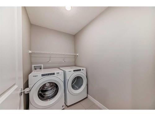 8947 46 Street Ne, Calgary, AB - Indoor Photo Showing Laundry Room