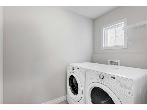 55 Nolancrest Manor Nw, Calgary, AB - Indoor Photo Showing Laundry Room