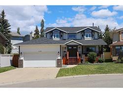 218 Hawkdale Bay NW Calgary, AB T3G 3L3