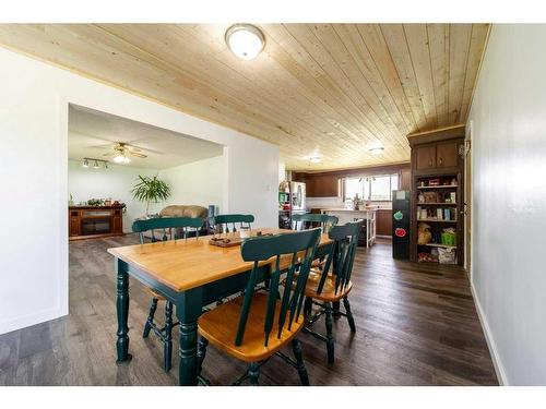 53312 Range Road 105, Rural Yellowhead County, AB - Indoor Photo Showing Dining Room