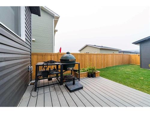 213 Wolf Willow Boulevard Se, Calgary, AB - Outdoor With Deck Patio Veranda With Exterior