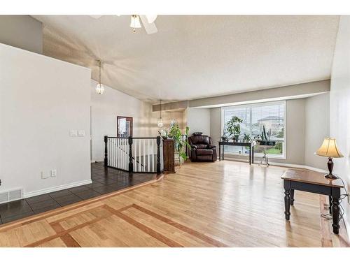 367 Hidden Vale Place Nw, Calgary, AB - Indoor Photo Showing Other Room