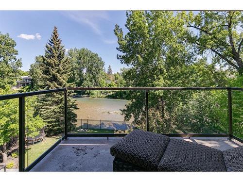 626 Riverdale Avenue Sw, Calgary, AB - Outdoor With Balcony