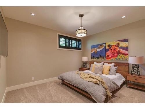 626 Riverdale Avenue Sw, Calgary, AB - Indoor Photo Showing Bedroom