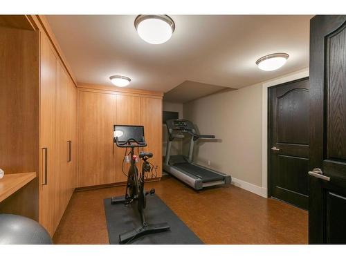 626 Riverdale Avenue Sw, Calgary, AB - Indoor Photo Showing Gym Room